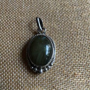 Vintage labradorite and silver pendant